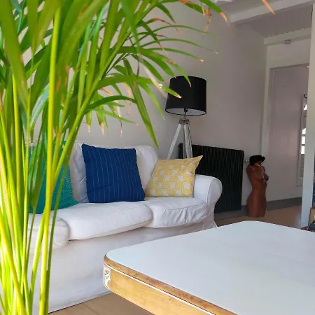 Сasa de vacaciones Le 32 *